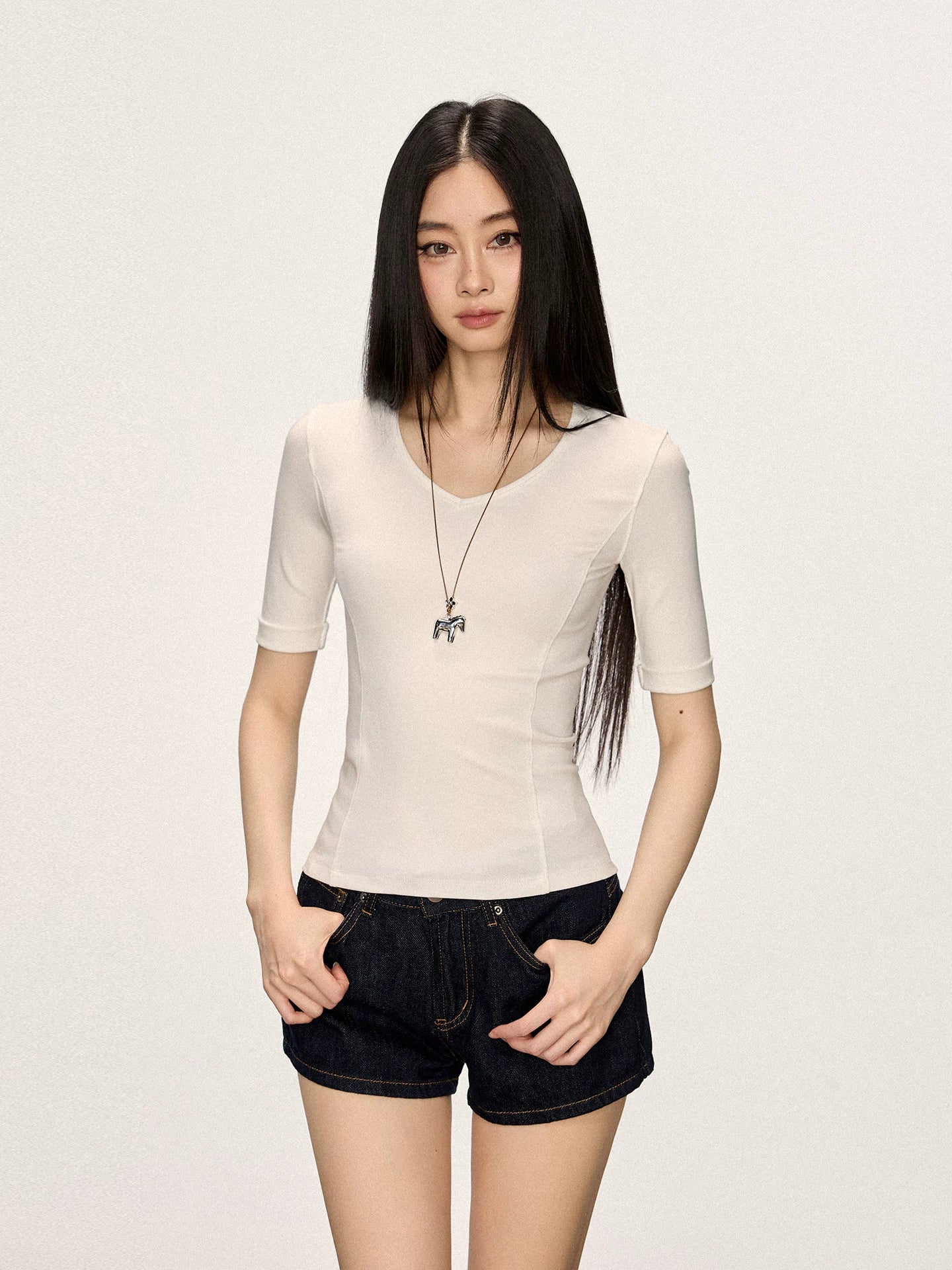 Cherry Melody Slim V Neck Mid Sleeve Tee