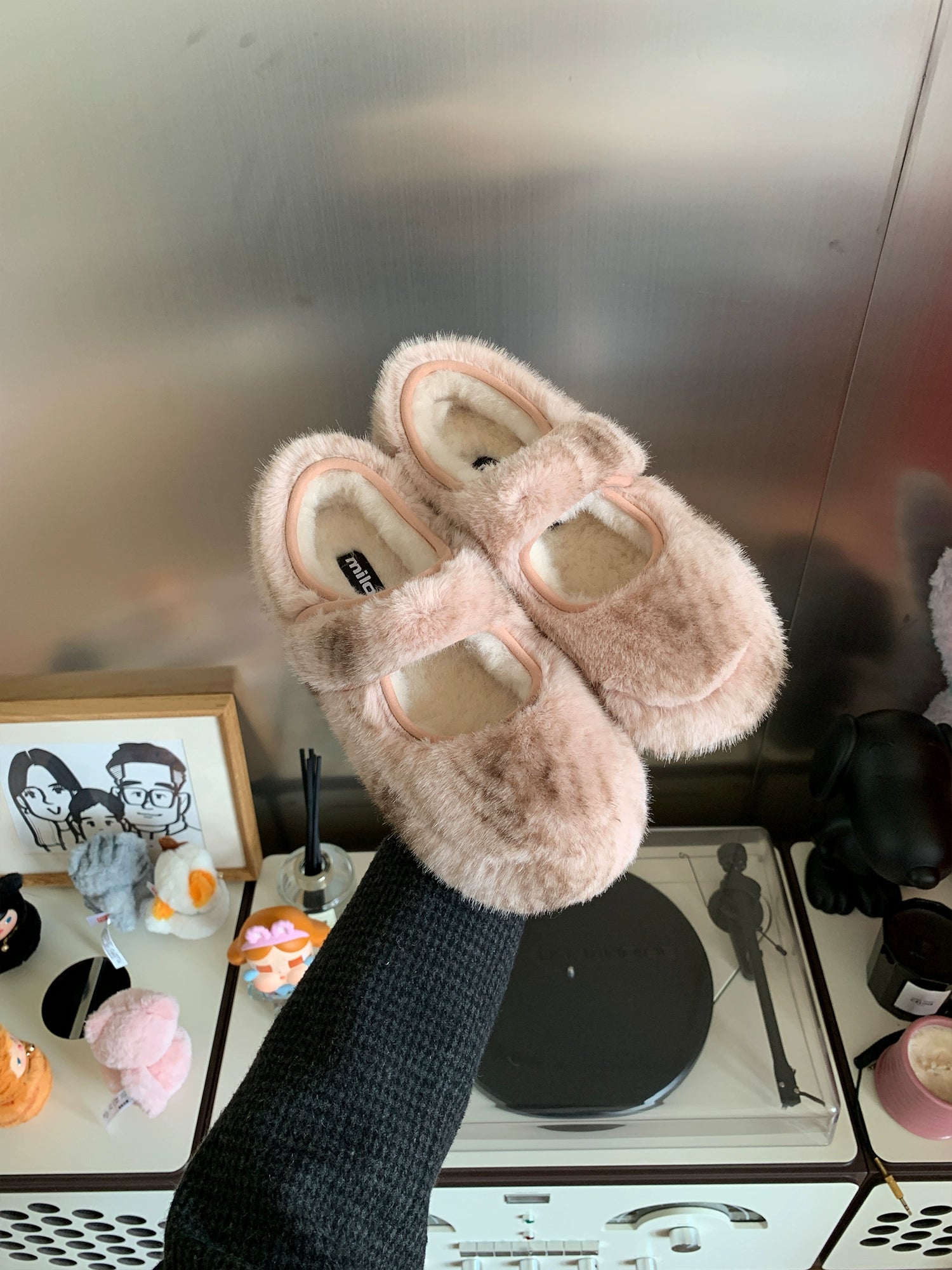 Milooey Soft-soled Velcro Bread Shoes