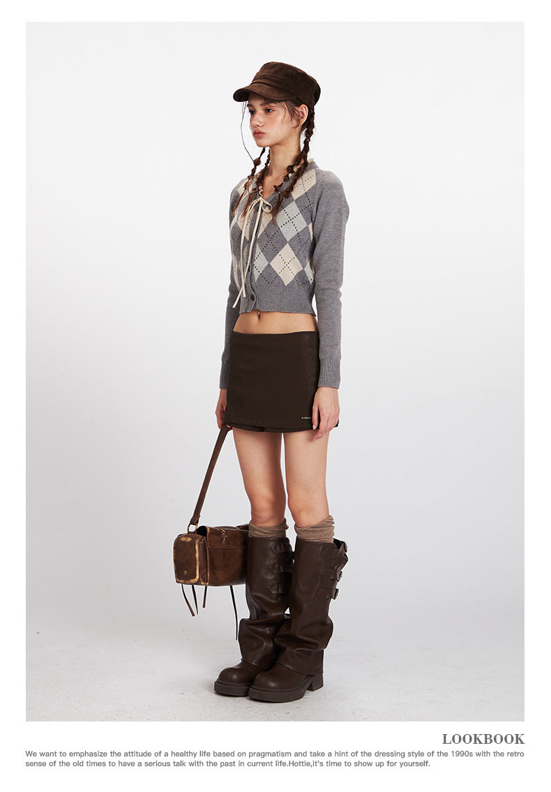 Nariele Rhombus Short Cardigan V-neck Sweater