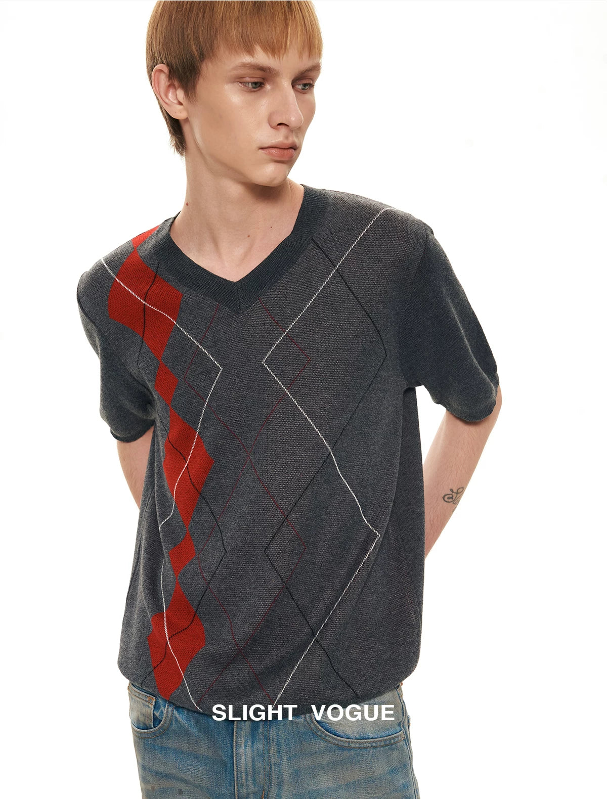 Slight Vogue Contrast Rhombus Splicing V-Neck Wool Tee
