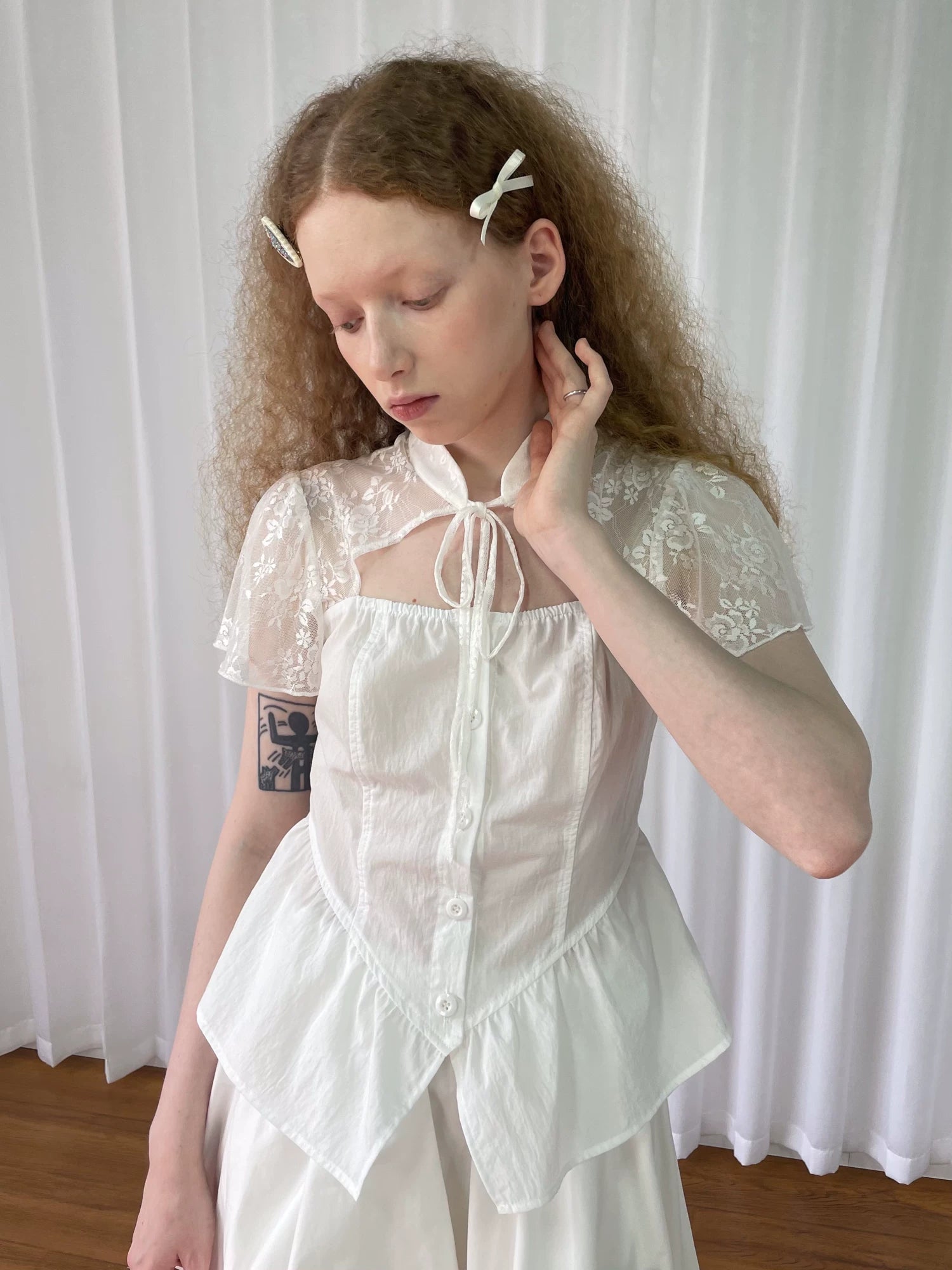 Loosesmell Jacquard Lace Stitched Short Sleeve Shirt