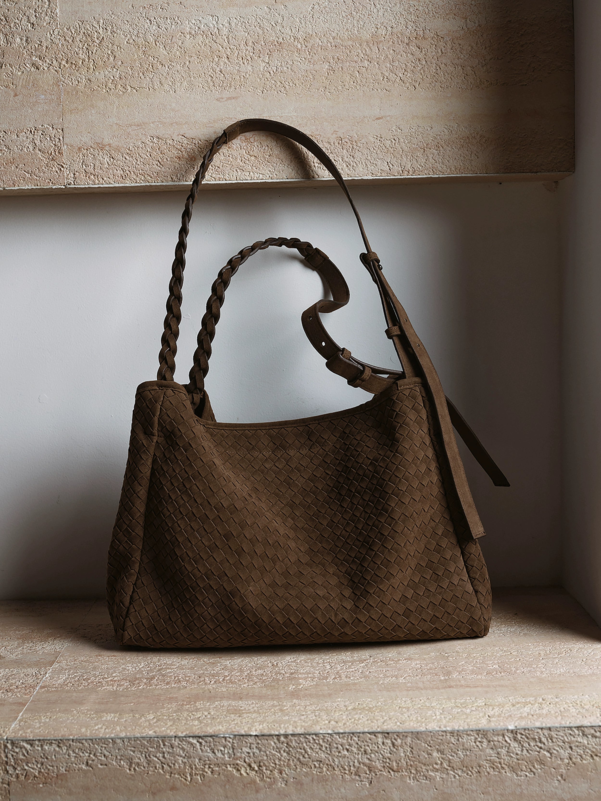 NOT UGLY 25AW Kendo hand-woven tan double strap shoulder suede soft diagonal span hobo bag