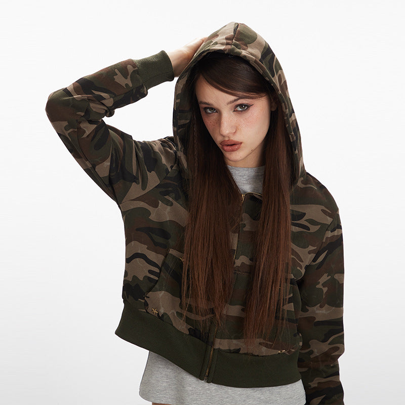 Nariele Camo Short Spice Girl Hooded Sweater
