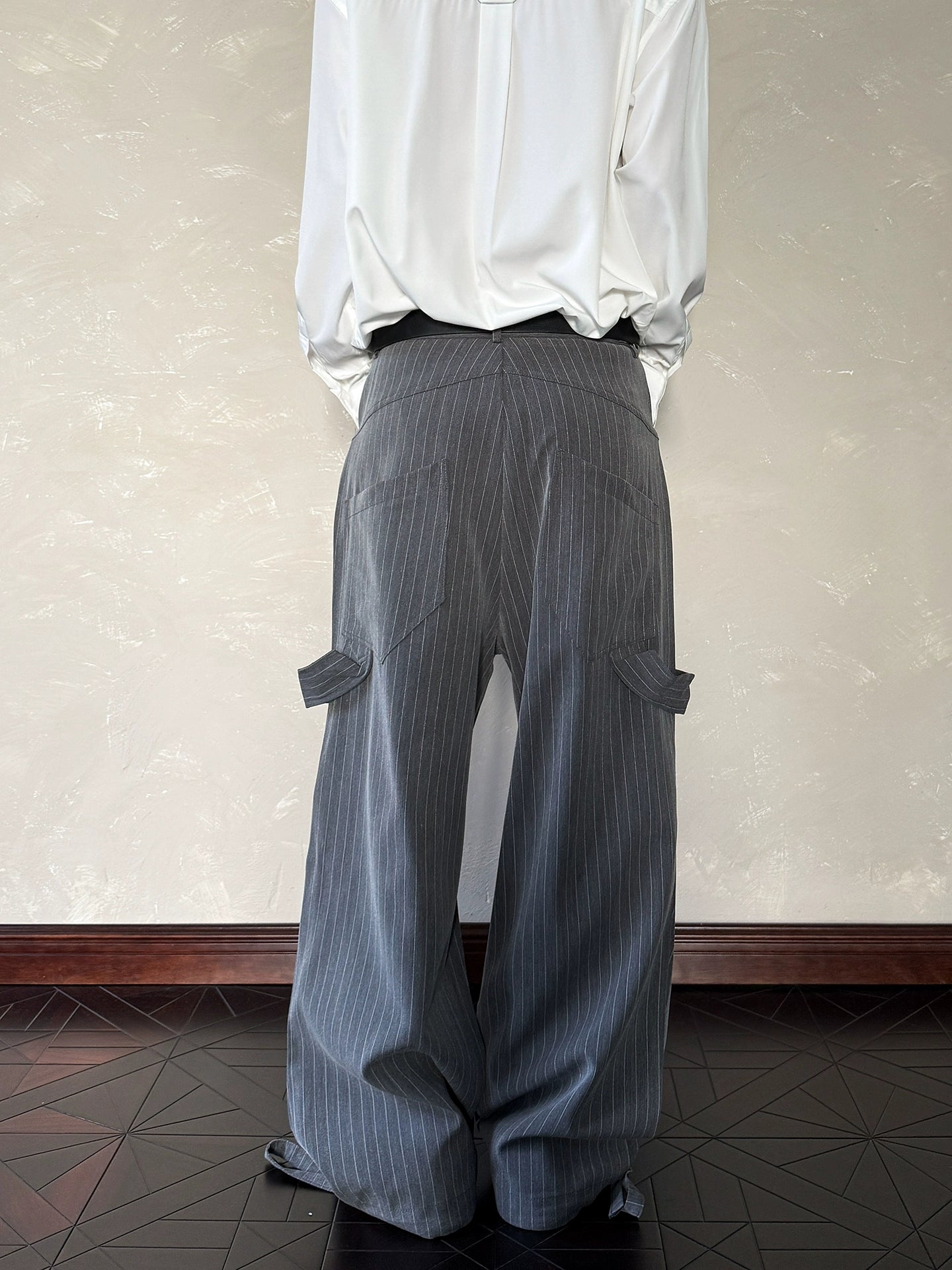 A PUEE Vertical Striped Pleated Slacks