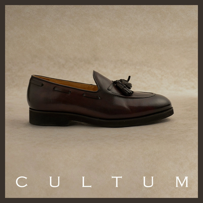 CULTA Classic Versatile Round Head Flat-soled Leather Shoes