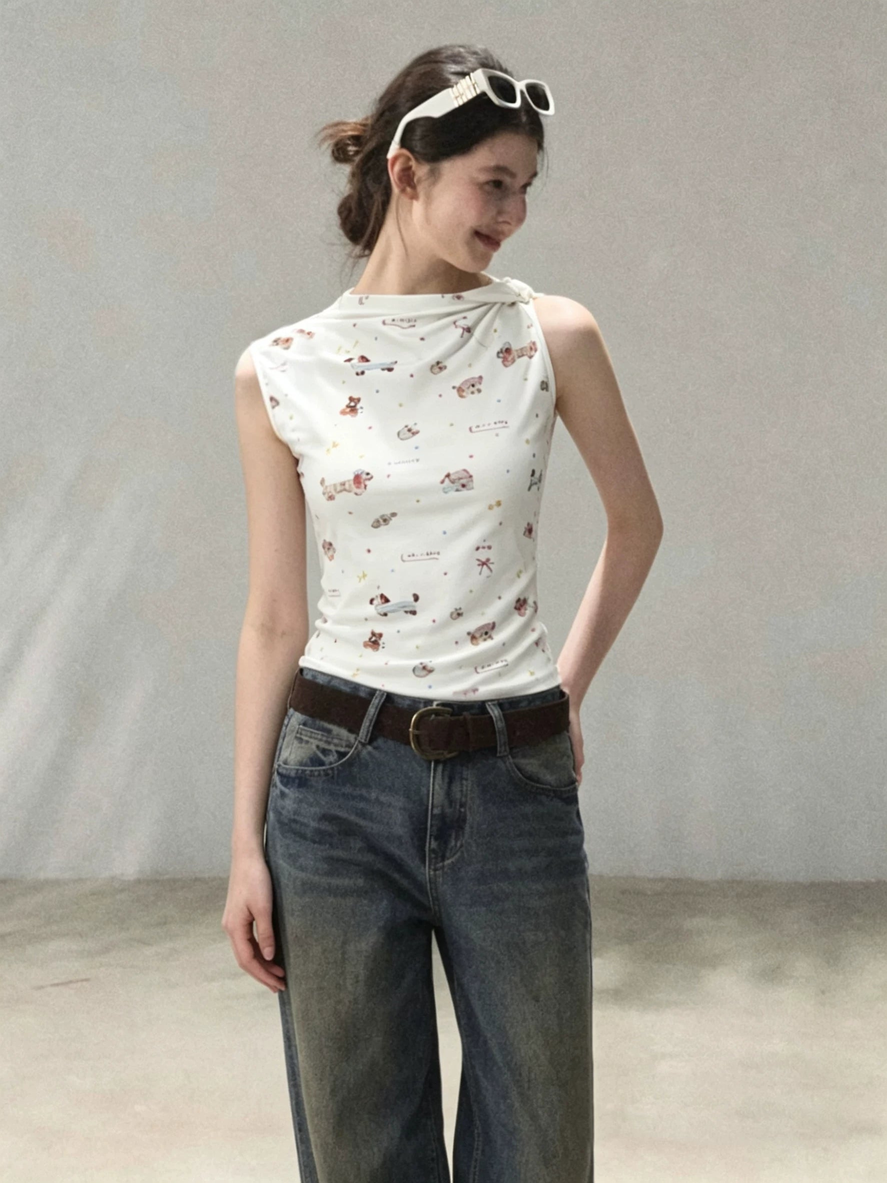 Sureenough Childlike Print Slim Neck Sling