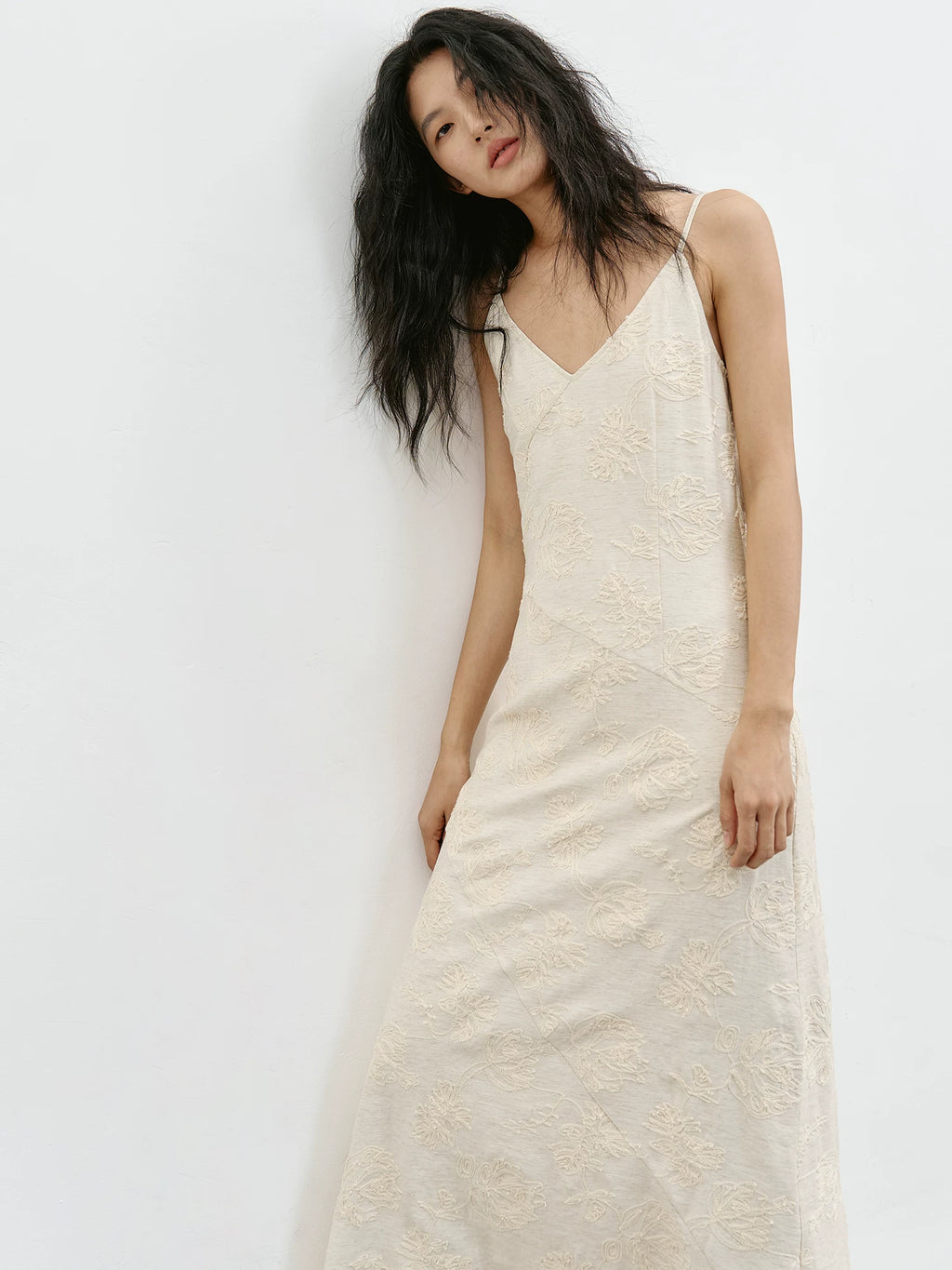EIGHTHMONTH V-neck Suspender Dress