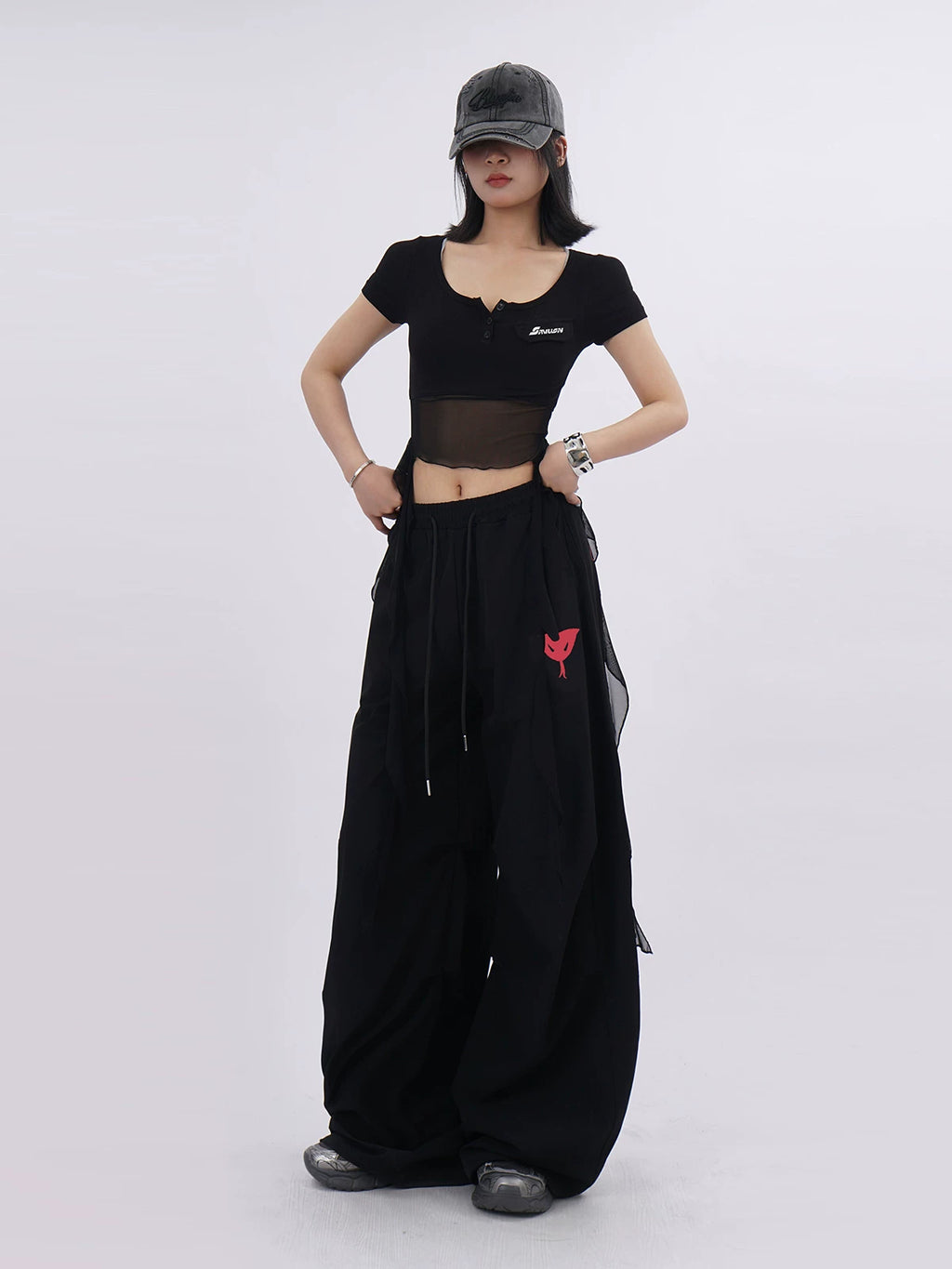 SAMUSAN Mesh Fringed Short Tee
