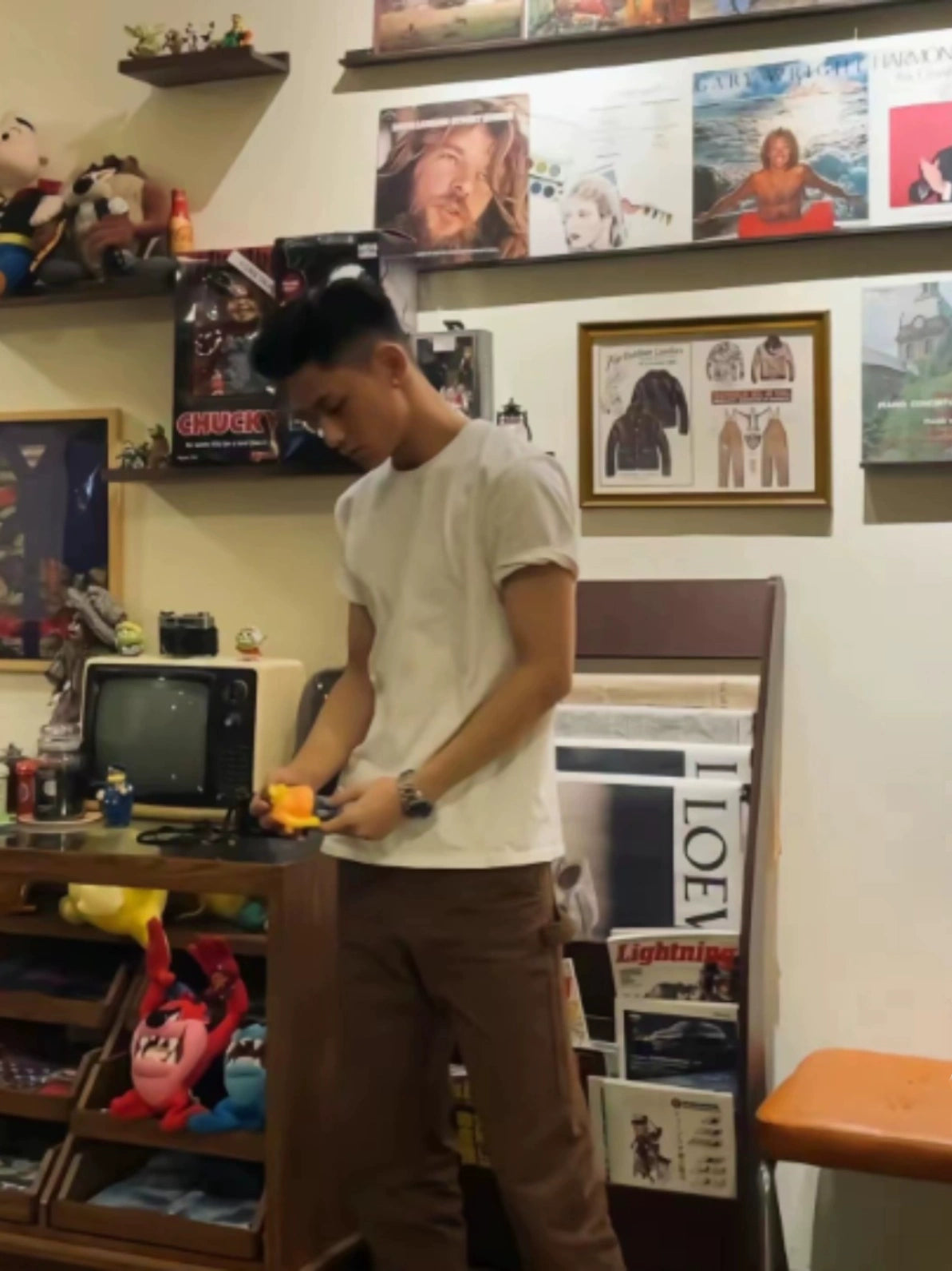 GTAL Small Neckline Base Versatile Tee