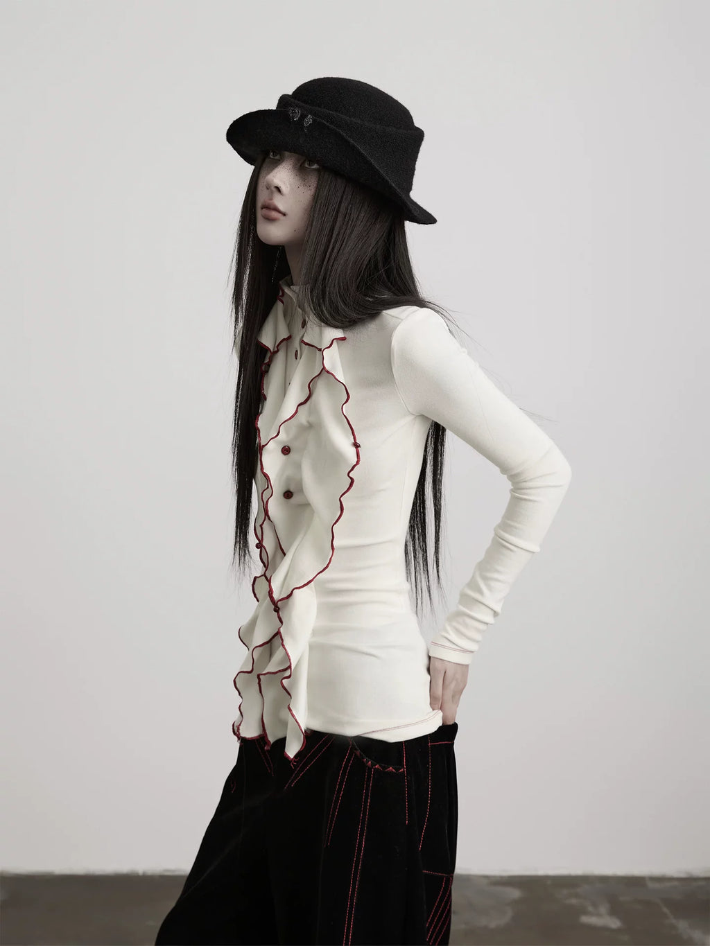INDULGE Contrast Color Wave Waist Long Sleeve