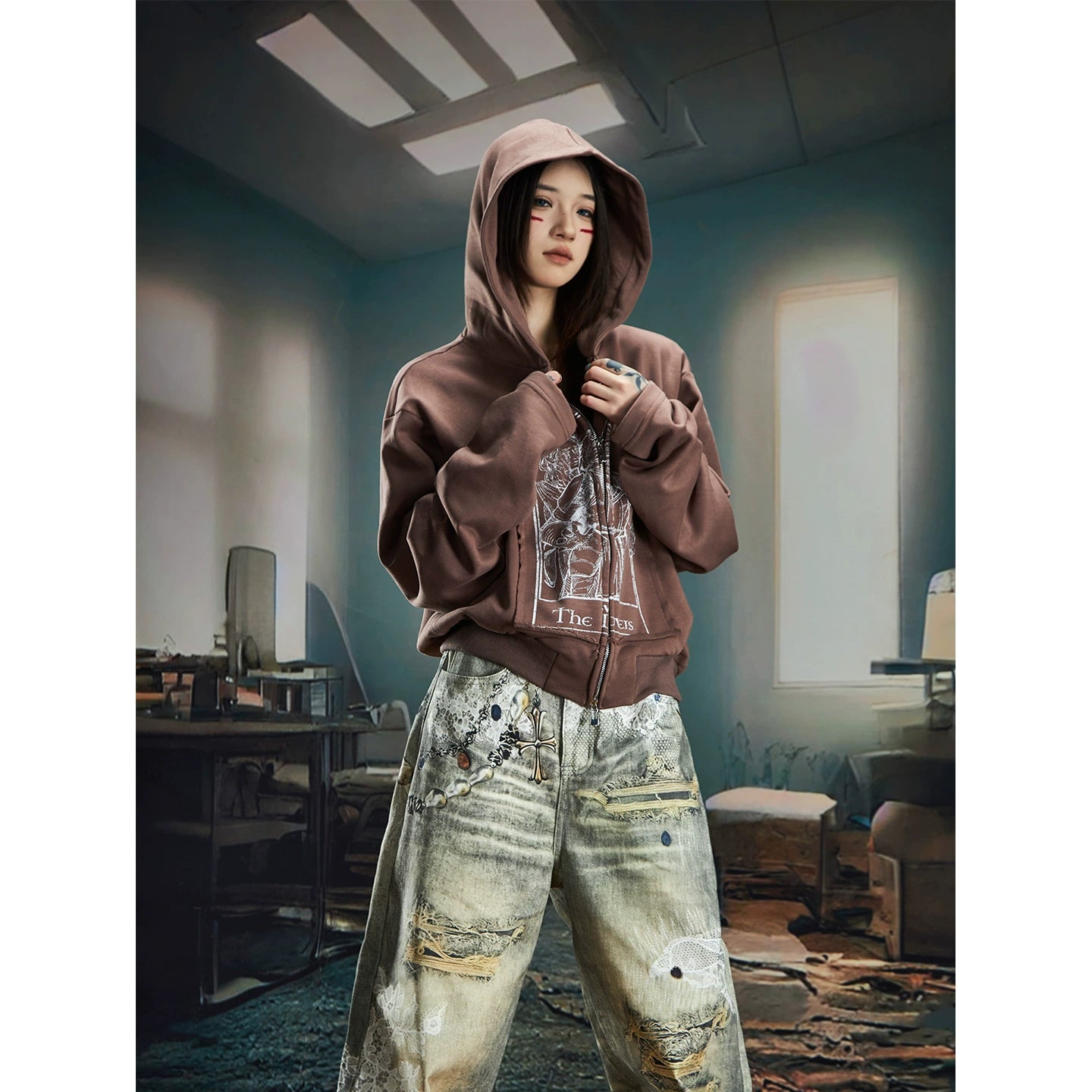 NOMANIAI Personalized Short Slim-fit Hooded Sweater