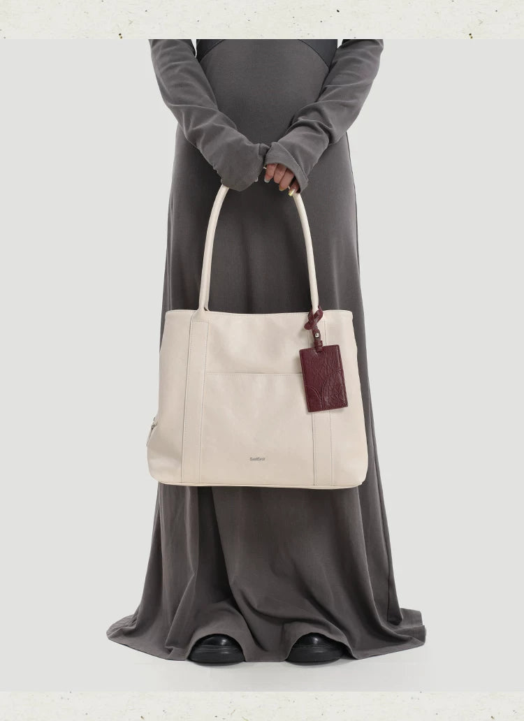 KoniKoni Leather Niche Large Capacity Shoulder Bag Underarm Bag