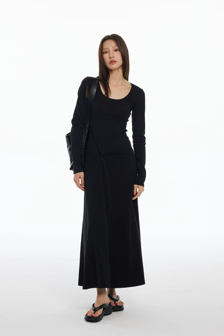 THELIGHT Versatile Pleated Dress