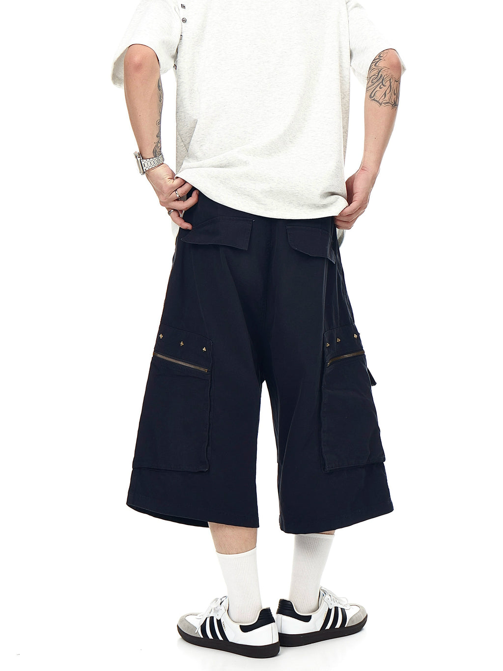 BLACKLISTS Pleated Rivet Multi-pocket Tooling Shorts