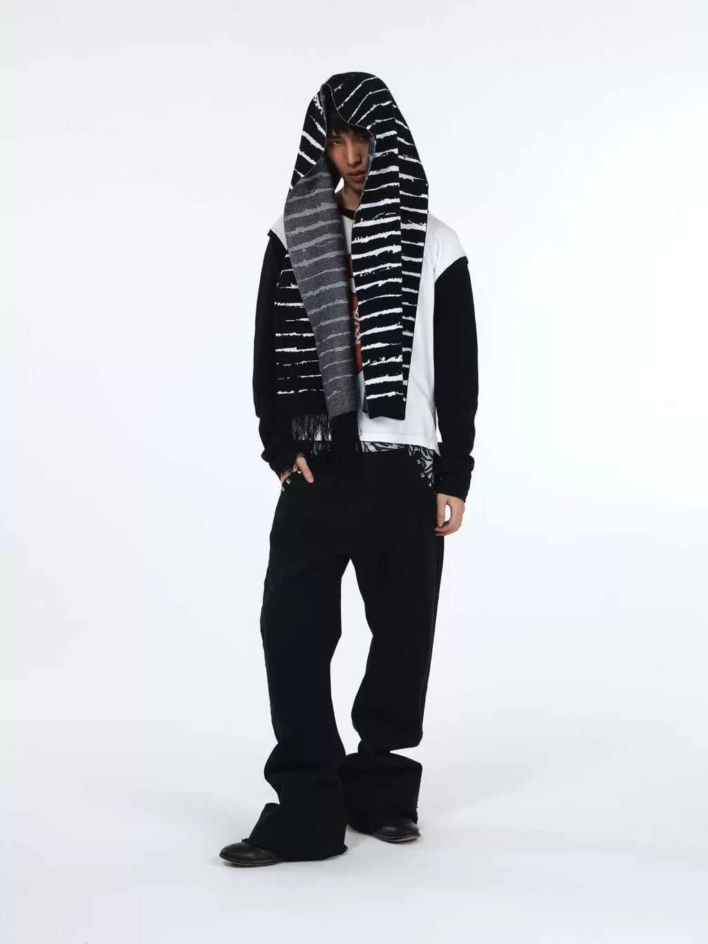 DETW Striped Knitted Fringed Scarf Scarf