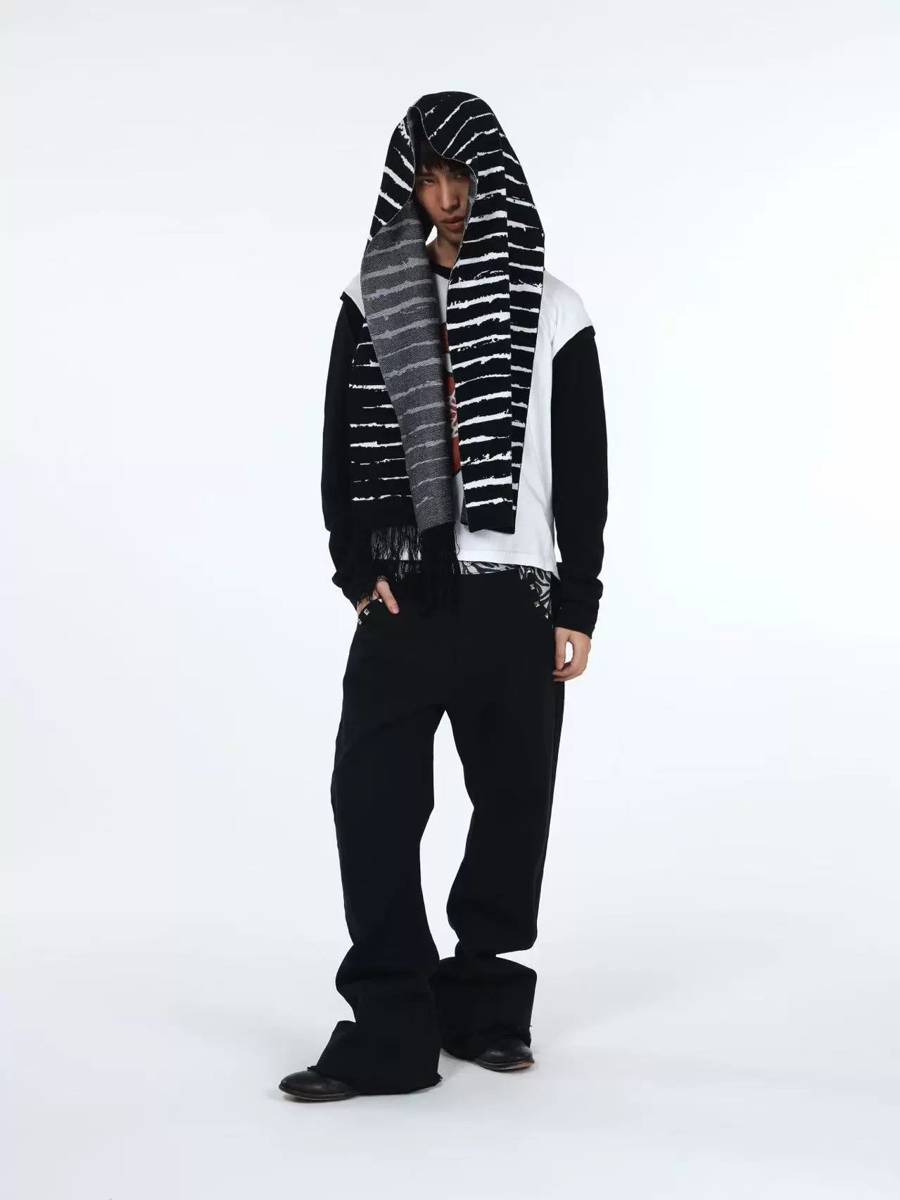 DETW Striped Knitted Fringed Scarf Scarf