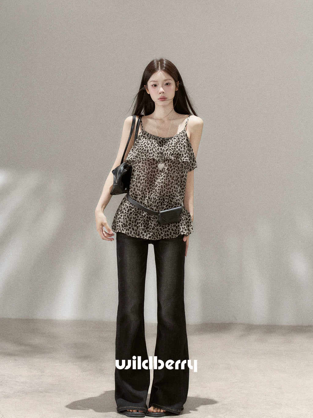 Wildberry Vintage High Waist Versatile Pull Jeans