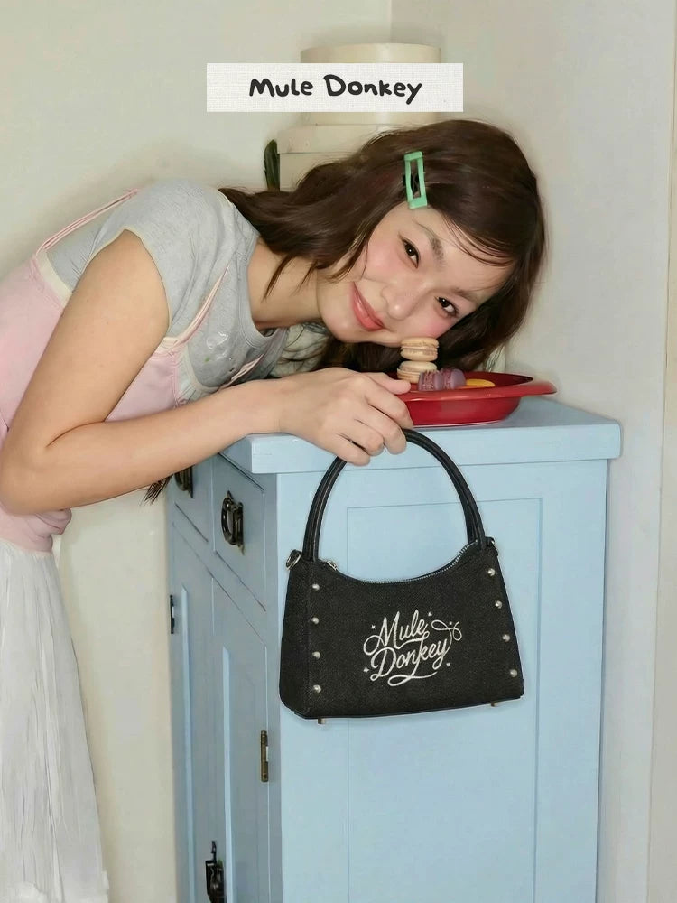 Donkey Rivet Niche Handbag