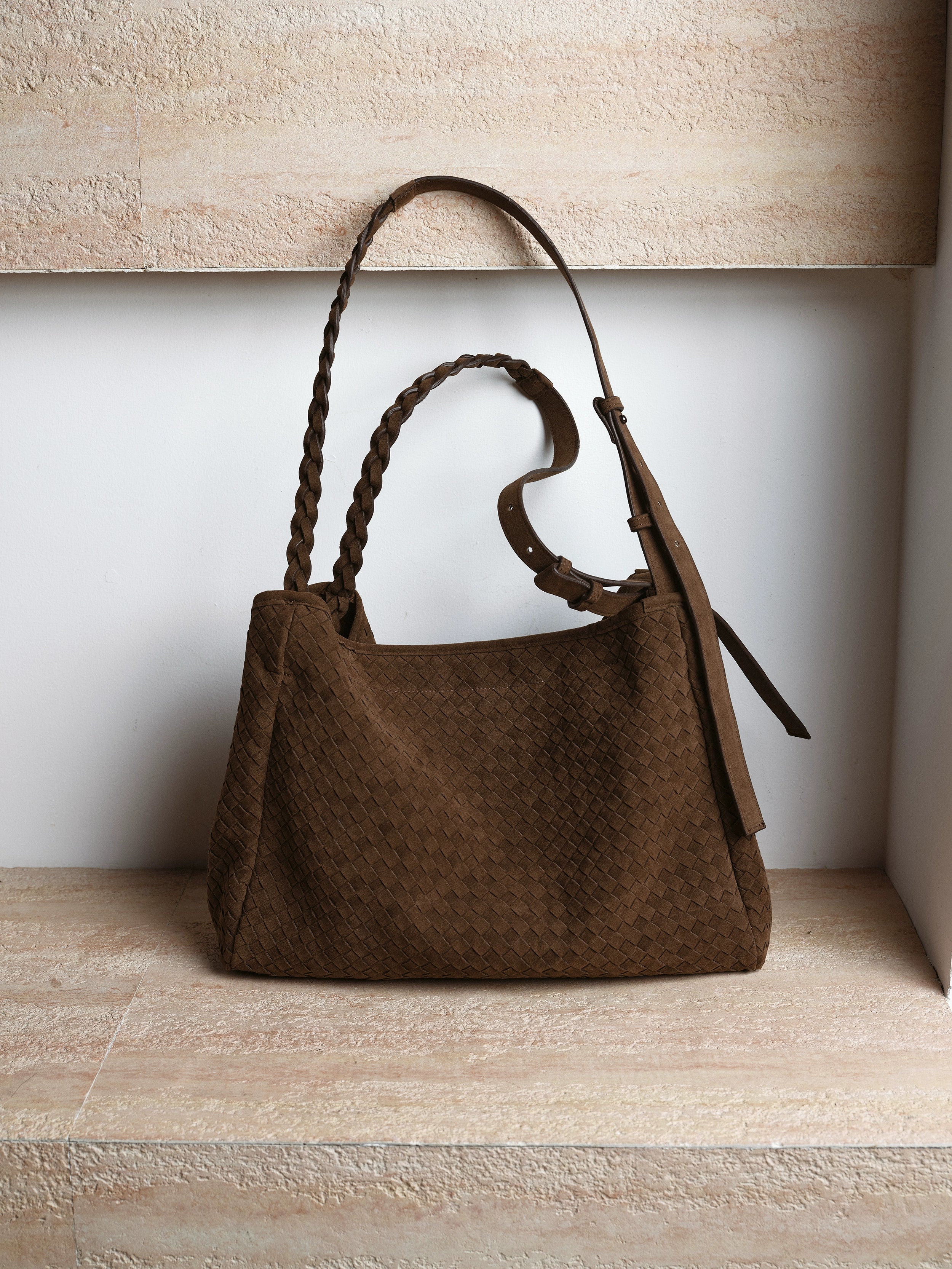 NOT UGLY 25AW Kendo hand-woven tan double strap shoulder suede soft diagonal span hobo bag