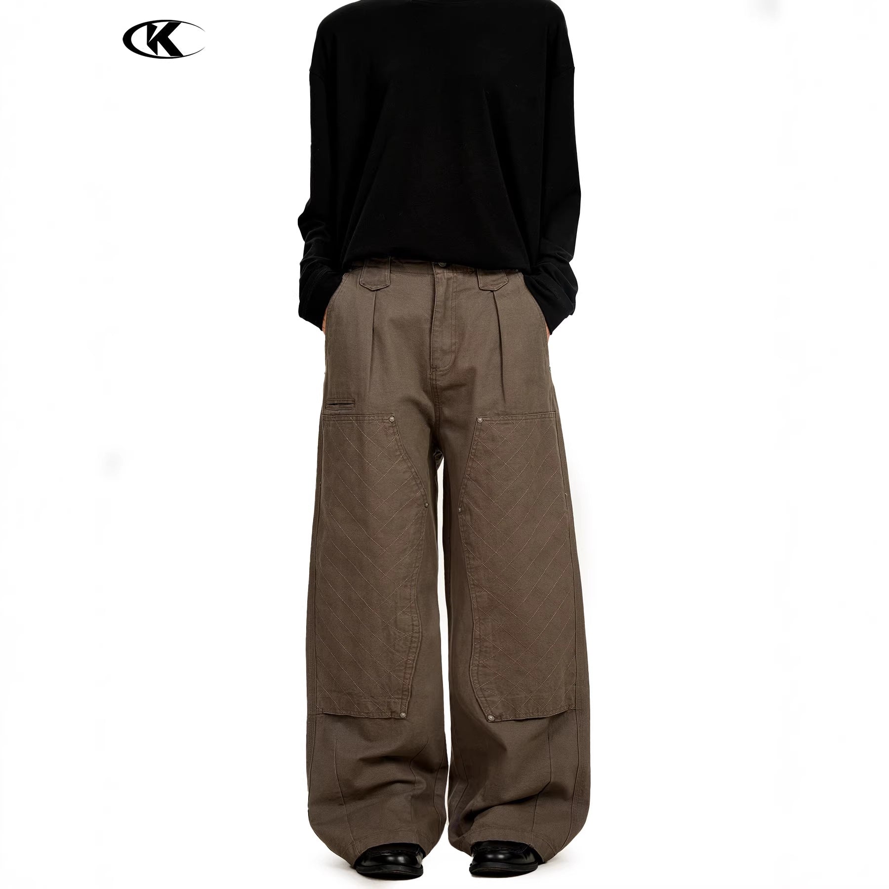 11KN Retro Straight Rivet Spliced Pleated Casual Pants