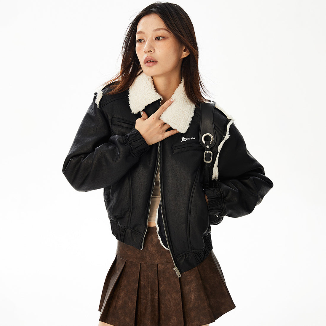 UNBDNS Sense Cropped Leather Jacket