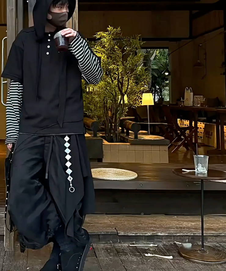 RELABEL Removable Hood Dark Knitted Tee
