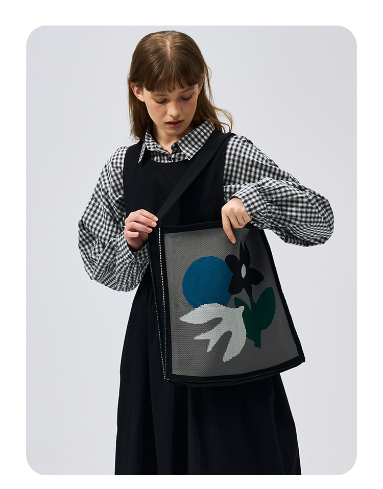 FREEIN Knitted Flower crossbody Tote bag