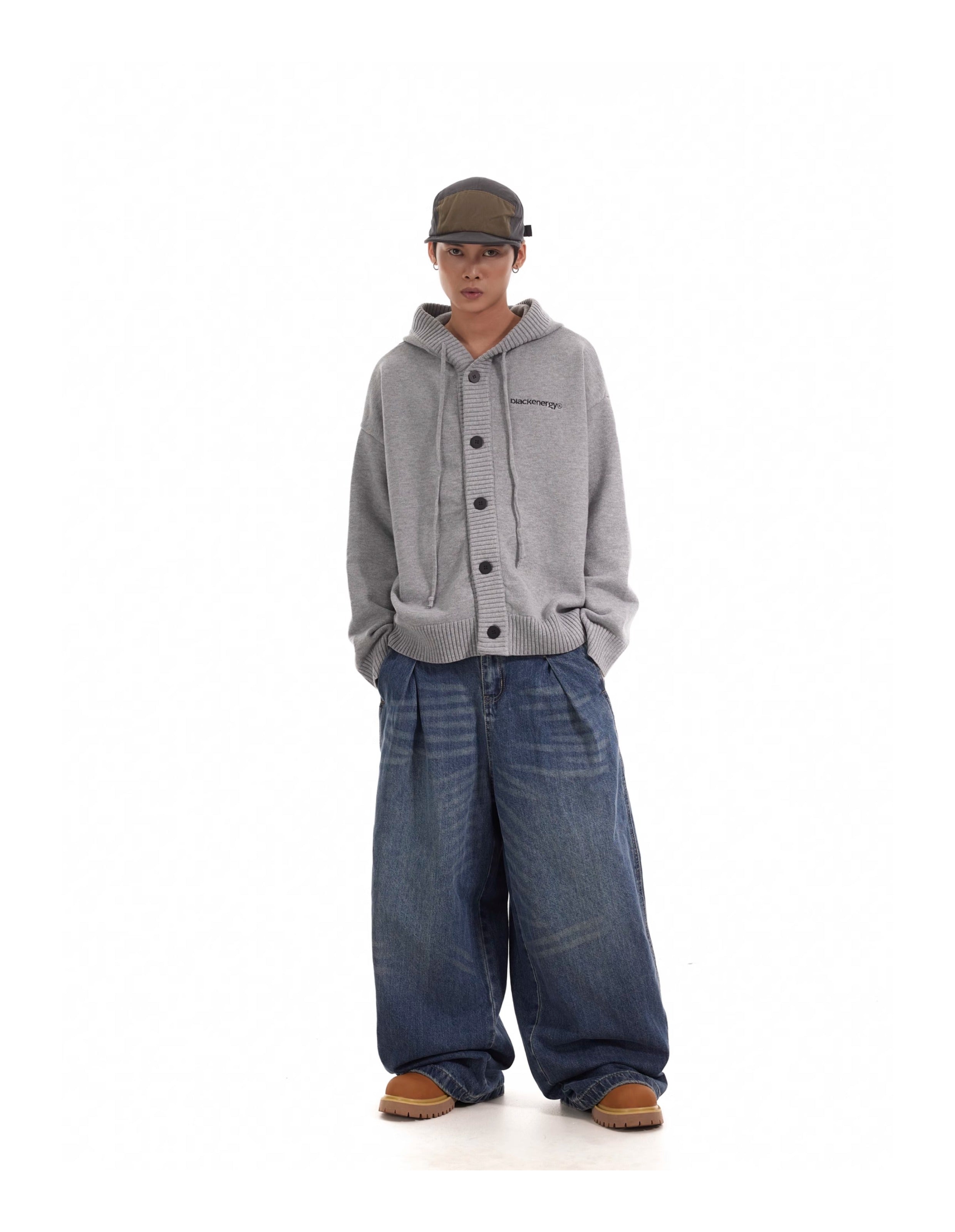 BTSG Washed Pleated Wide-Leg Jeans