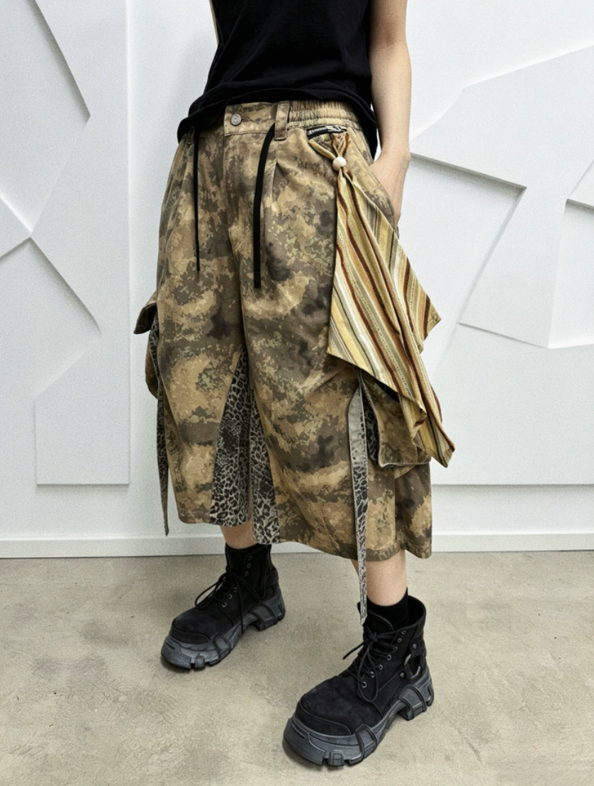 RELABEL Camouflage Leopard Print Splicing Tooling Eight-point Shorts
