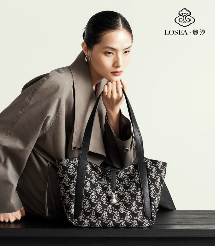 LOSEA Versatile Embroidered Vegetable Basket Tote Bag