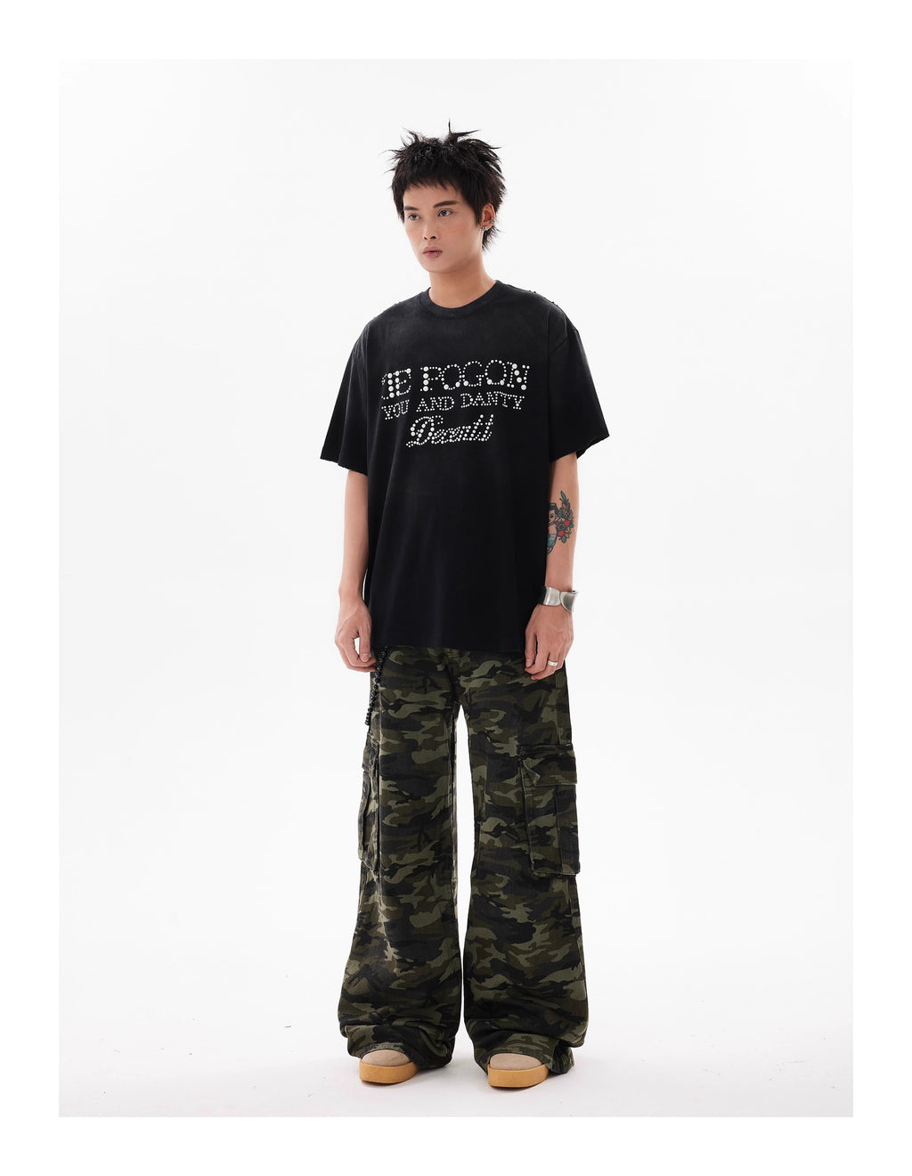 BTSG* Washed Distressed Camouflage Cargo Pants