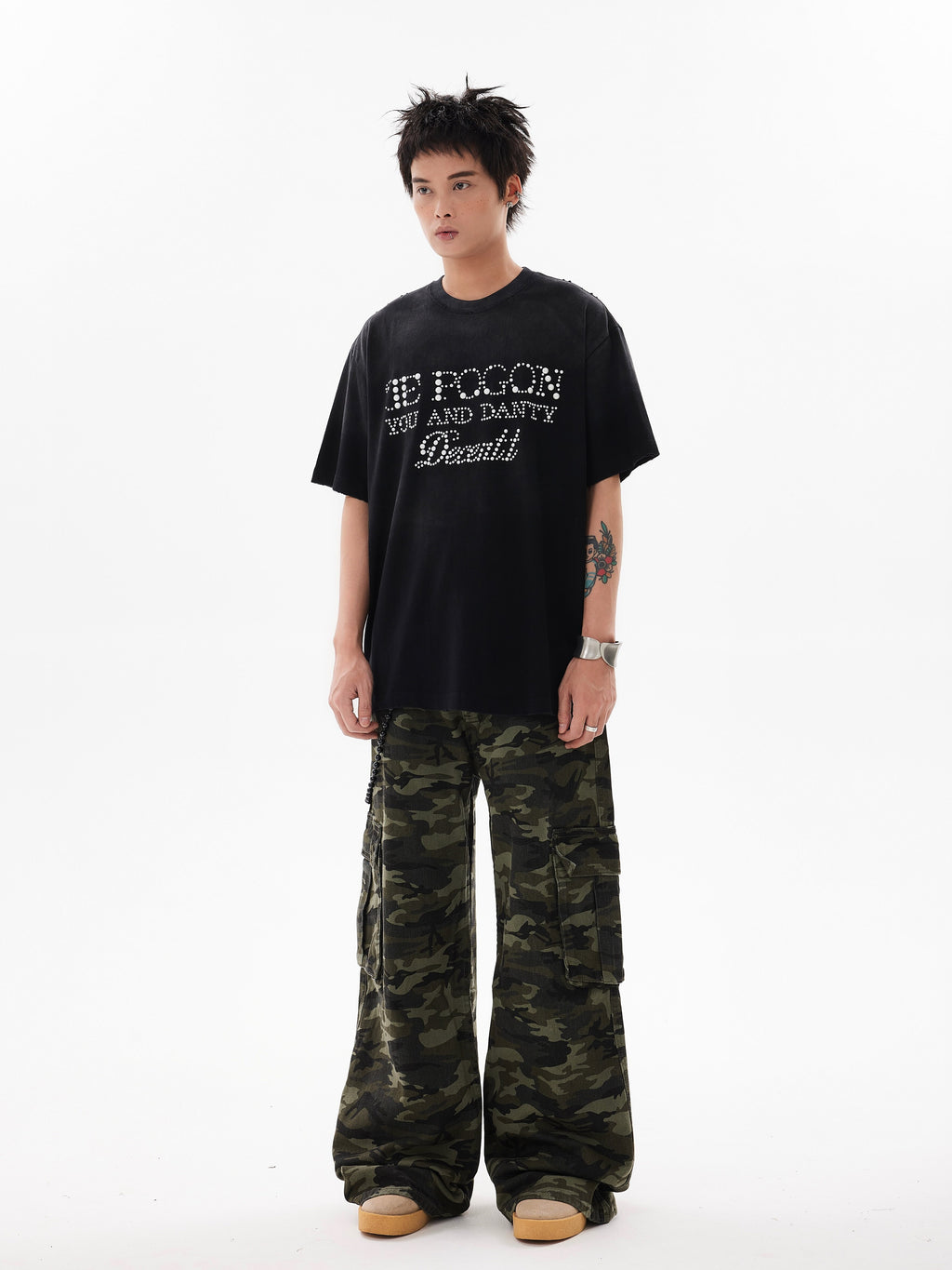 BTSG* Washed Distressed Camouflage Cargo Pants