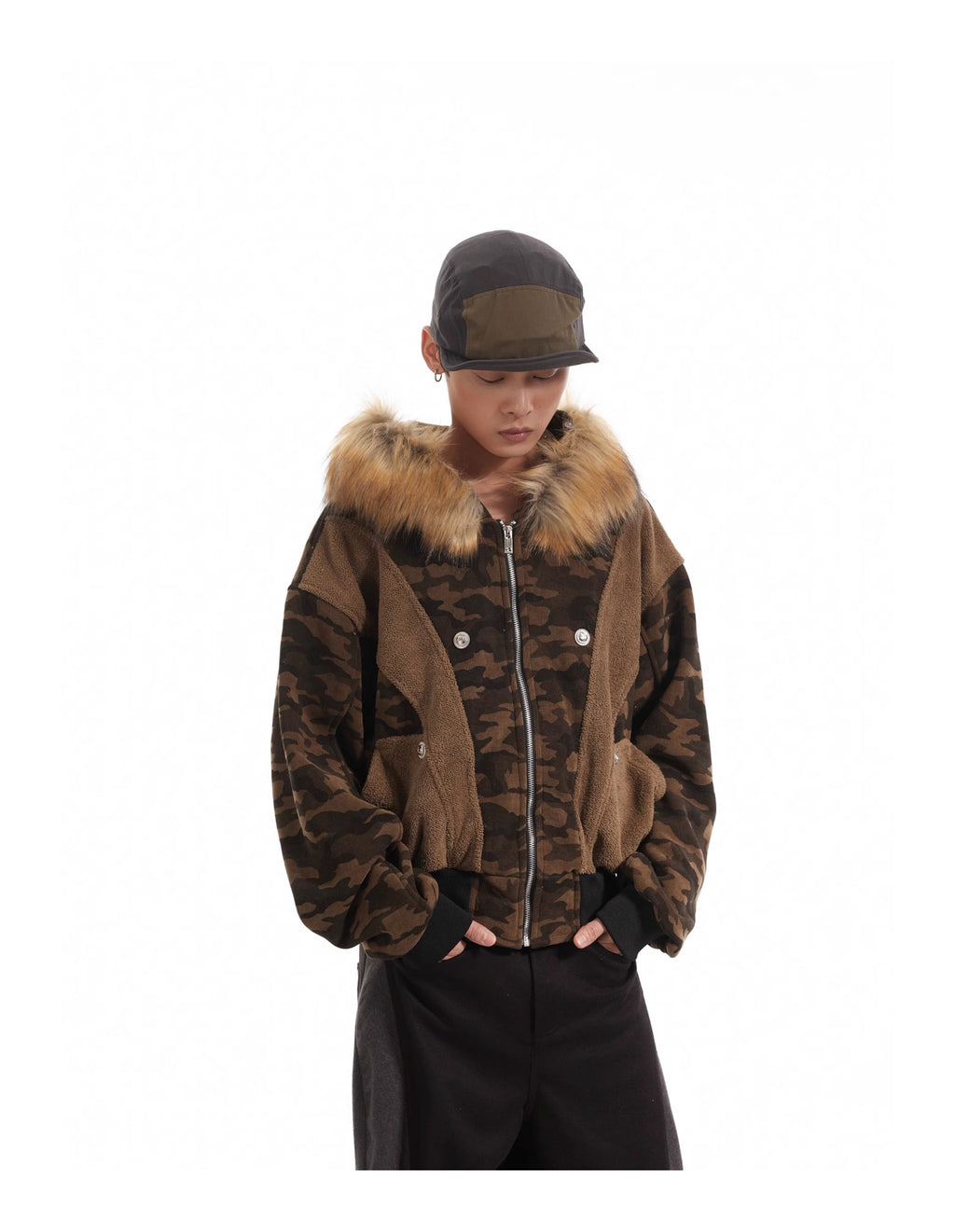 BTSG Stitching Camouflage Brushed fleece collar mountain carved padded jacket