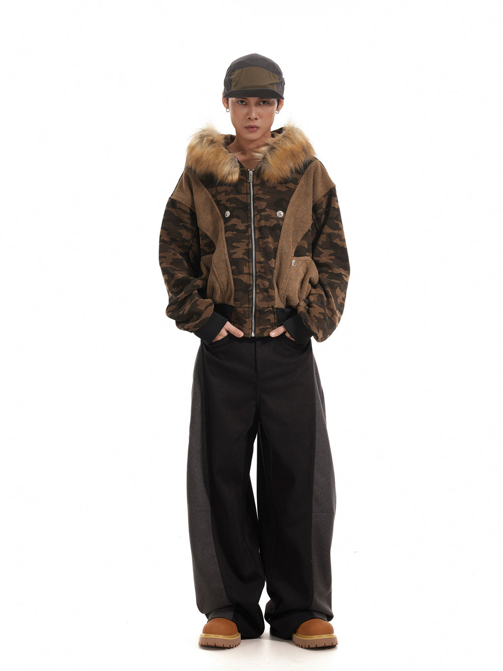 BTSG Stitching Camouflage Brushed fleece collar mountain carved padded jacket