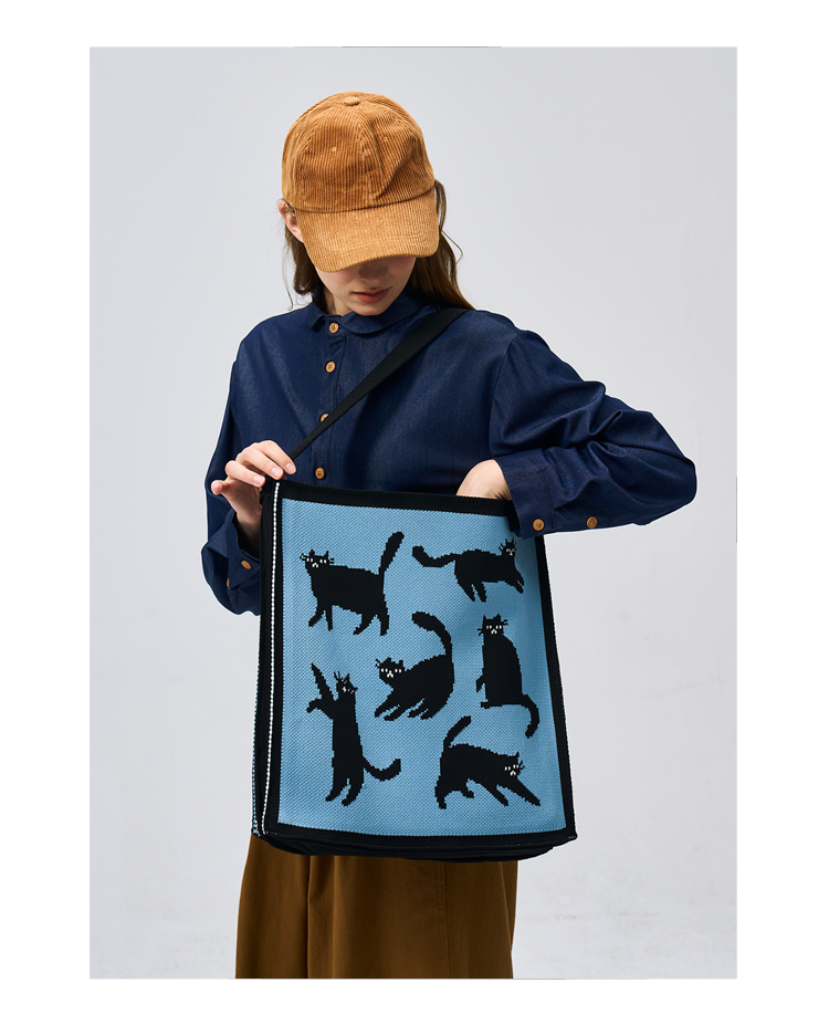FREEIN Cat knitted tote bag