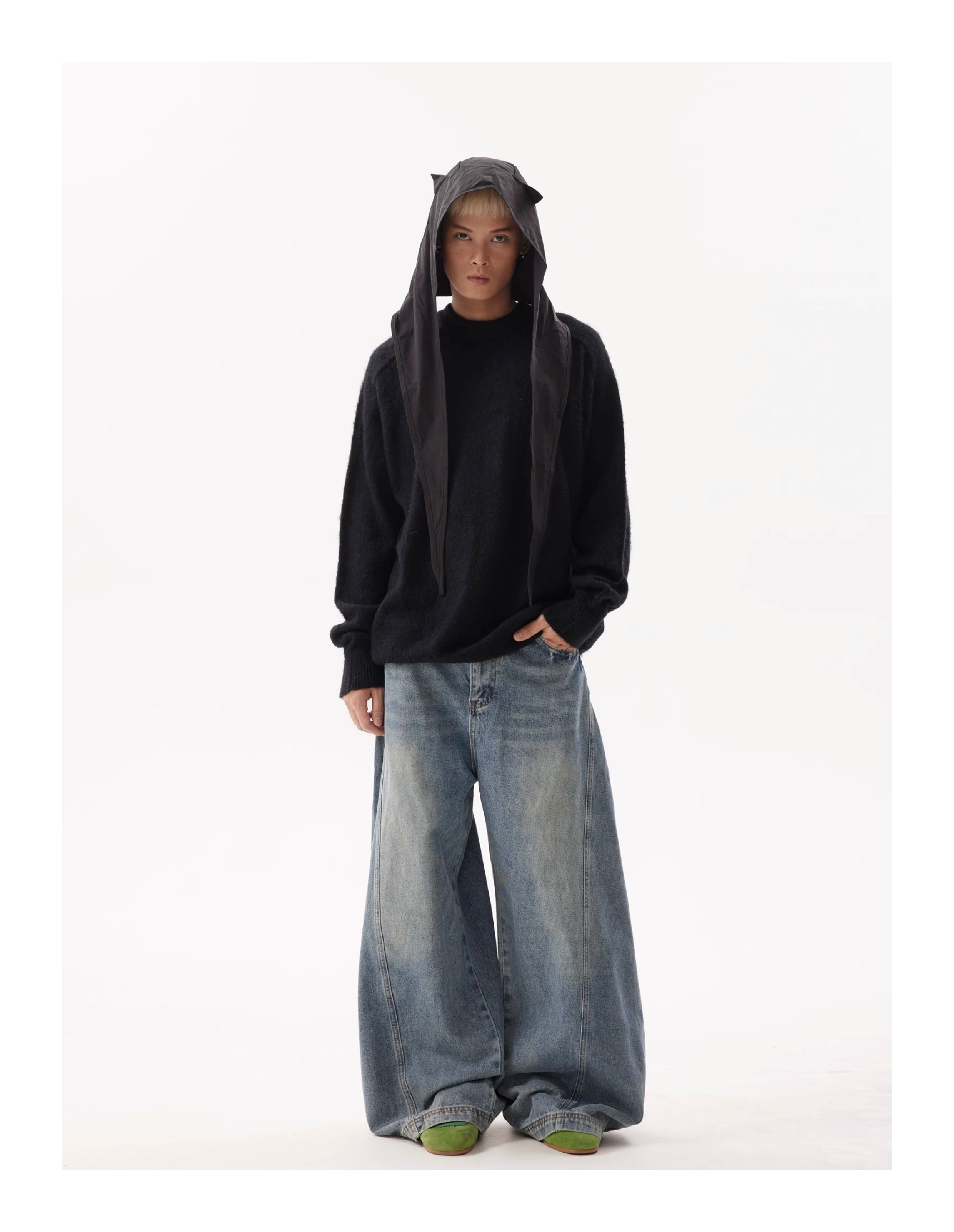 BTSG Wash deconstruction relaxed loose wide leg mop scimitar jeans