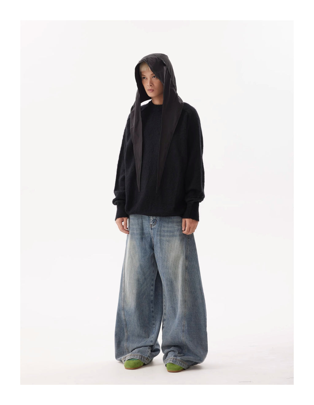 BTSG Wash deconstruction relaxed loose wide leg mop scimitar jeans