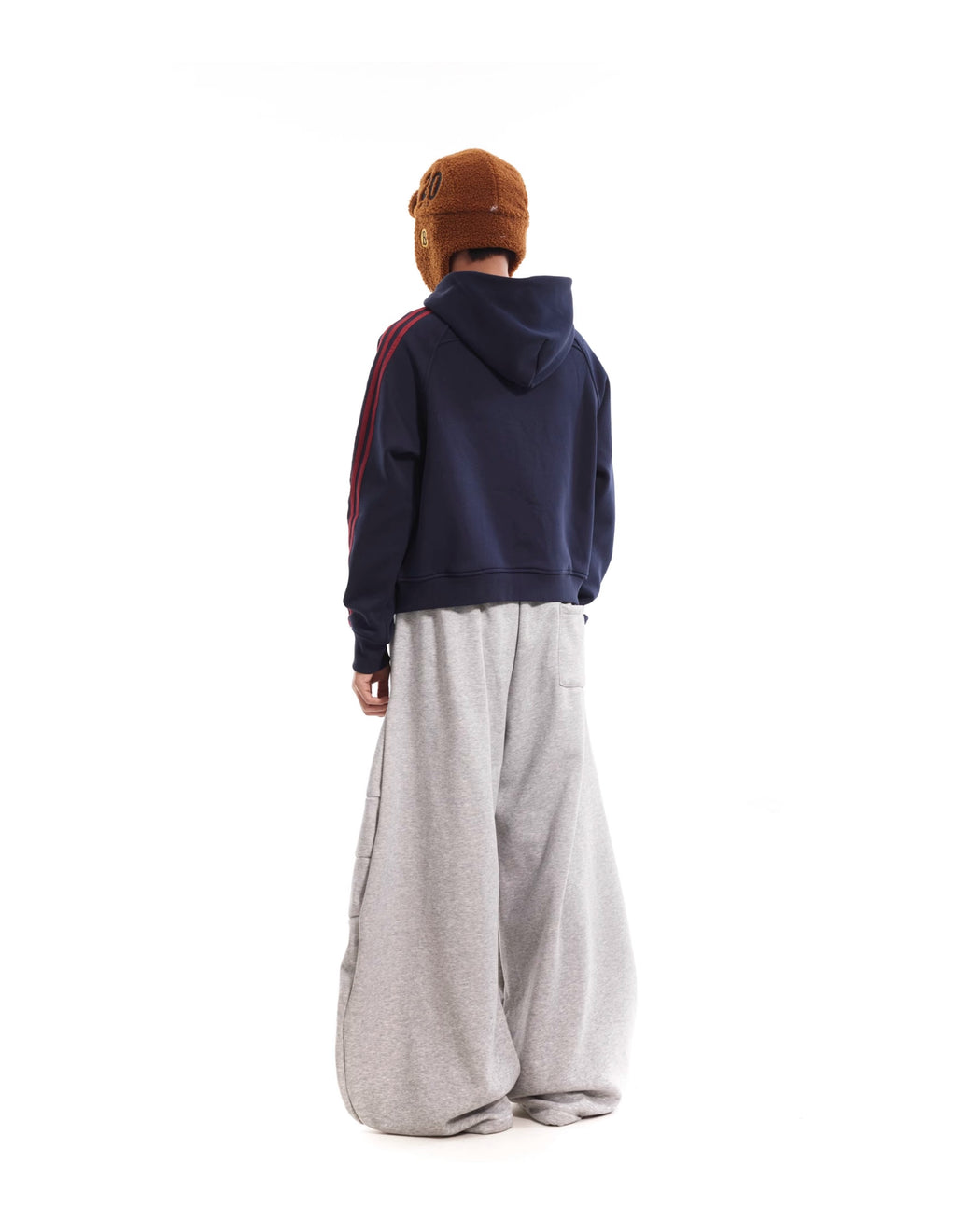 BTSG Vintage Fleece Pleated Silhouette wide-leg scimitar pants
