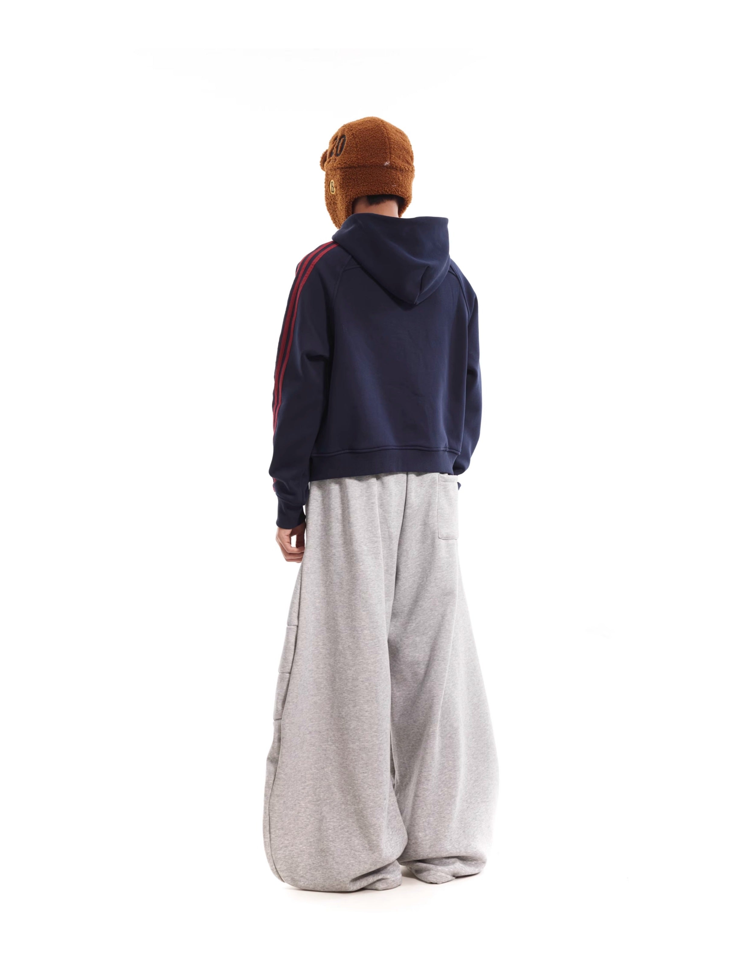 BTSG Vintage Fleece Pleated Silhouette wide-leg scimitar pants