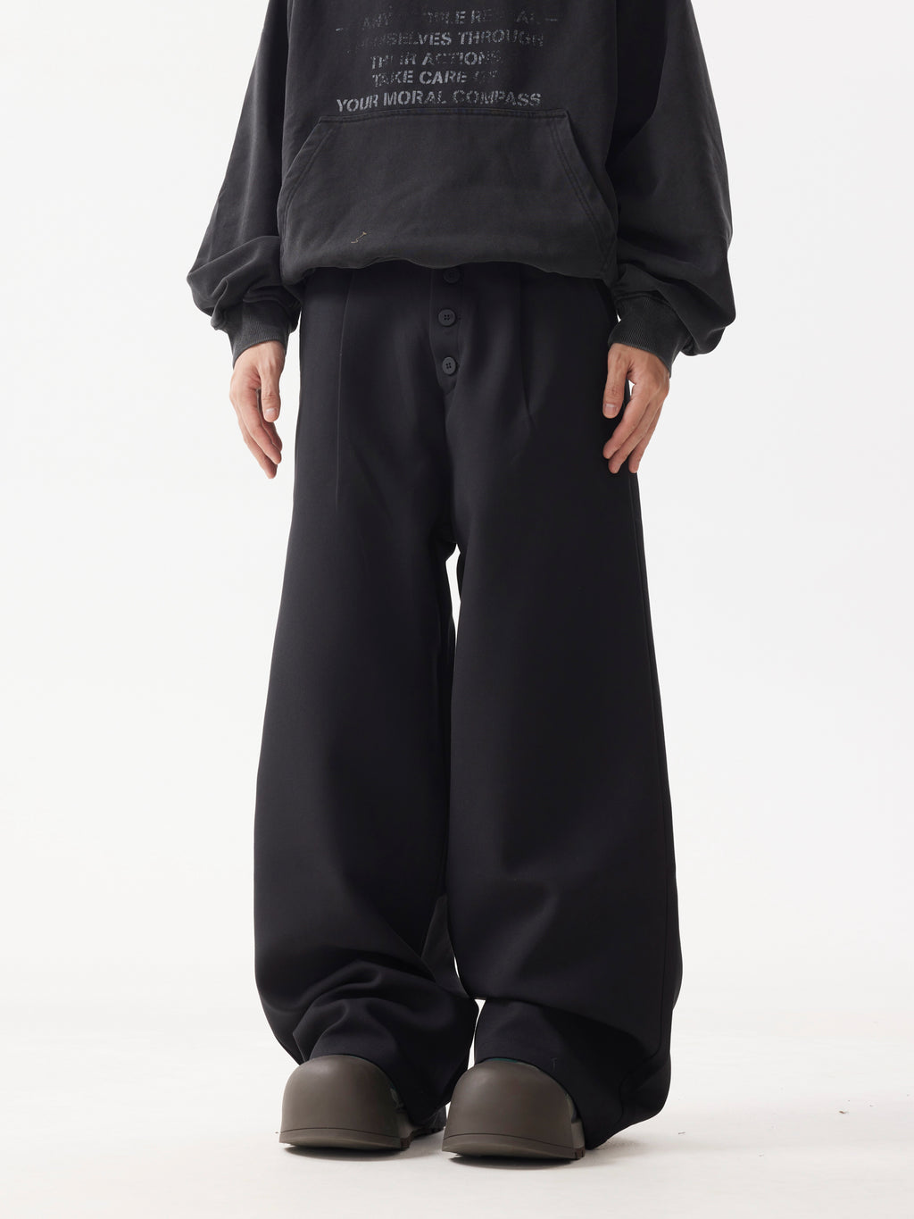 BTSG high-end multi-button wide-leg trousers