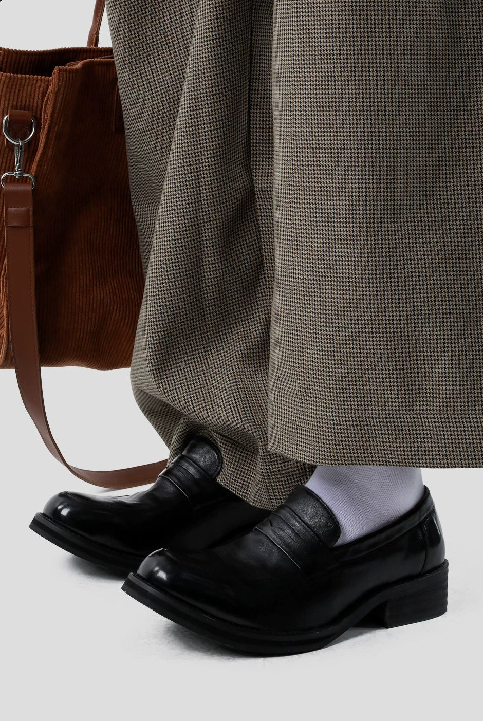 HANQIAORJI Cowhide Yuppie Heightening Loafers