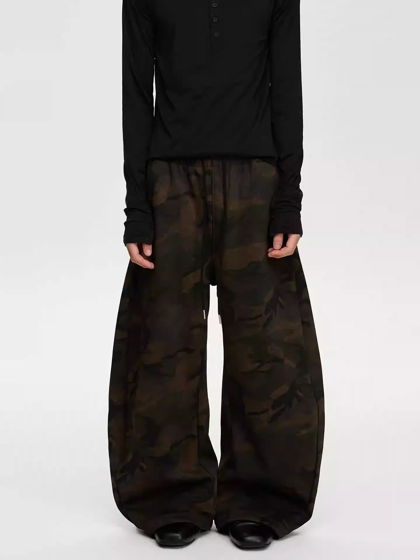 11KN Retro Camouflage Wide-leg Cargo Pants