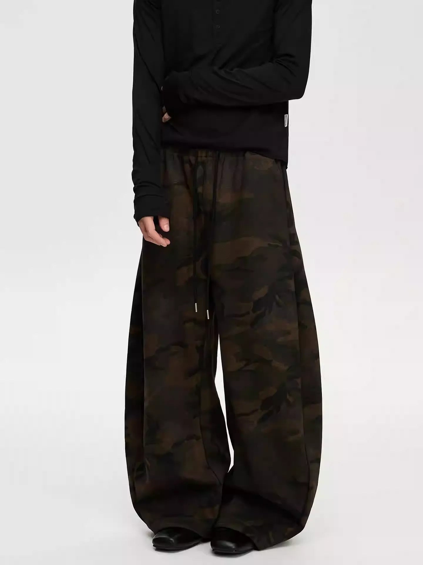 11KN Retro Camouflage Wide-leg Cargo Pants